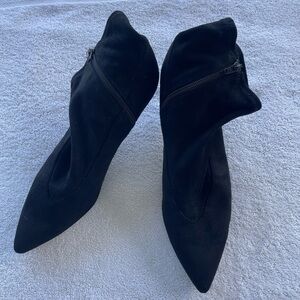 Bella Vita ankle boots